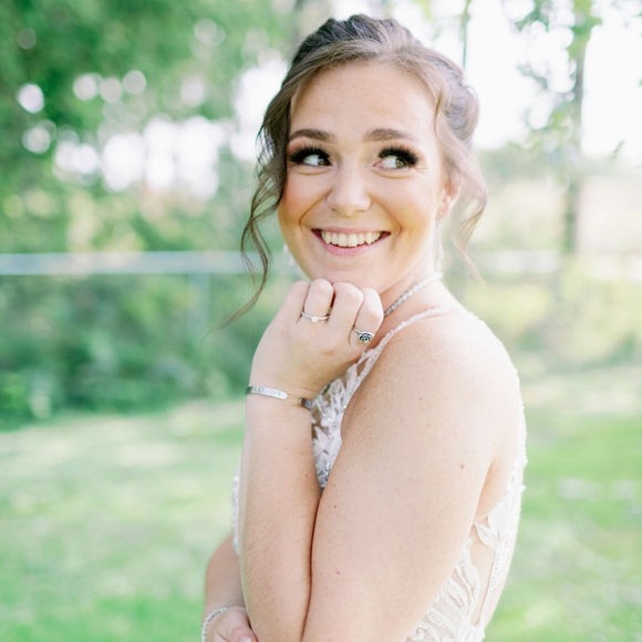 Meet your Posher, Peyton - Picture 3 of 3